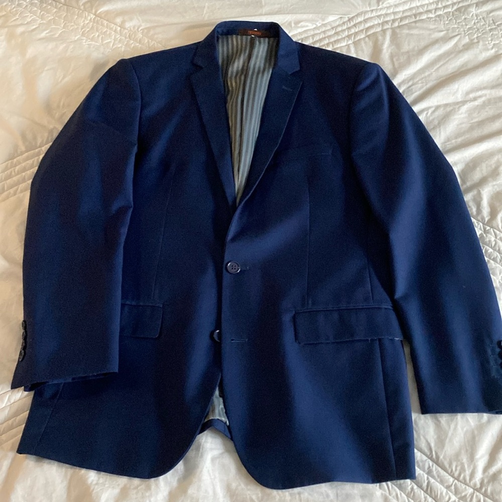 Men’s Suit